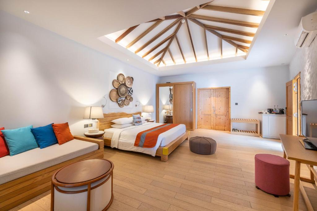 Get Dubai + Maldives Luxury Dream Deal from £2,199pp