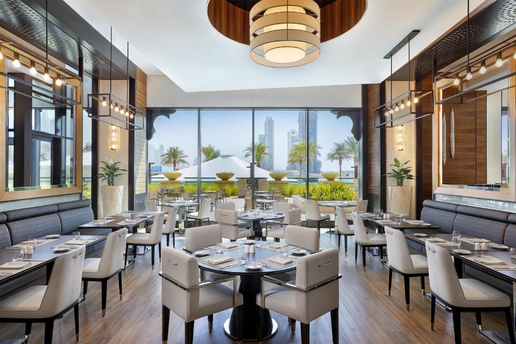 Get Dubai + Maldives Luxury Dream Deal from £2,199pp