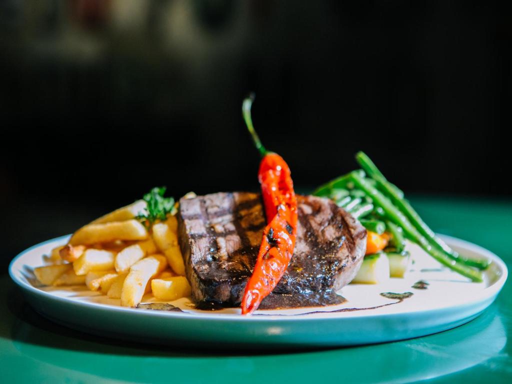 Furama Xcluisve Ocean Beach